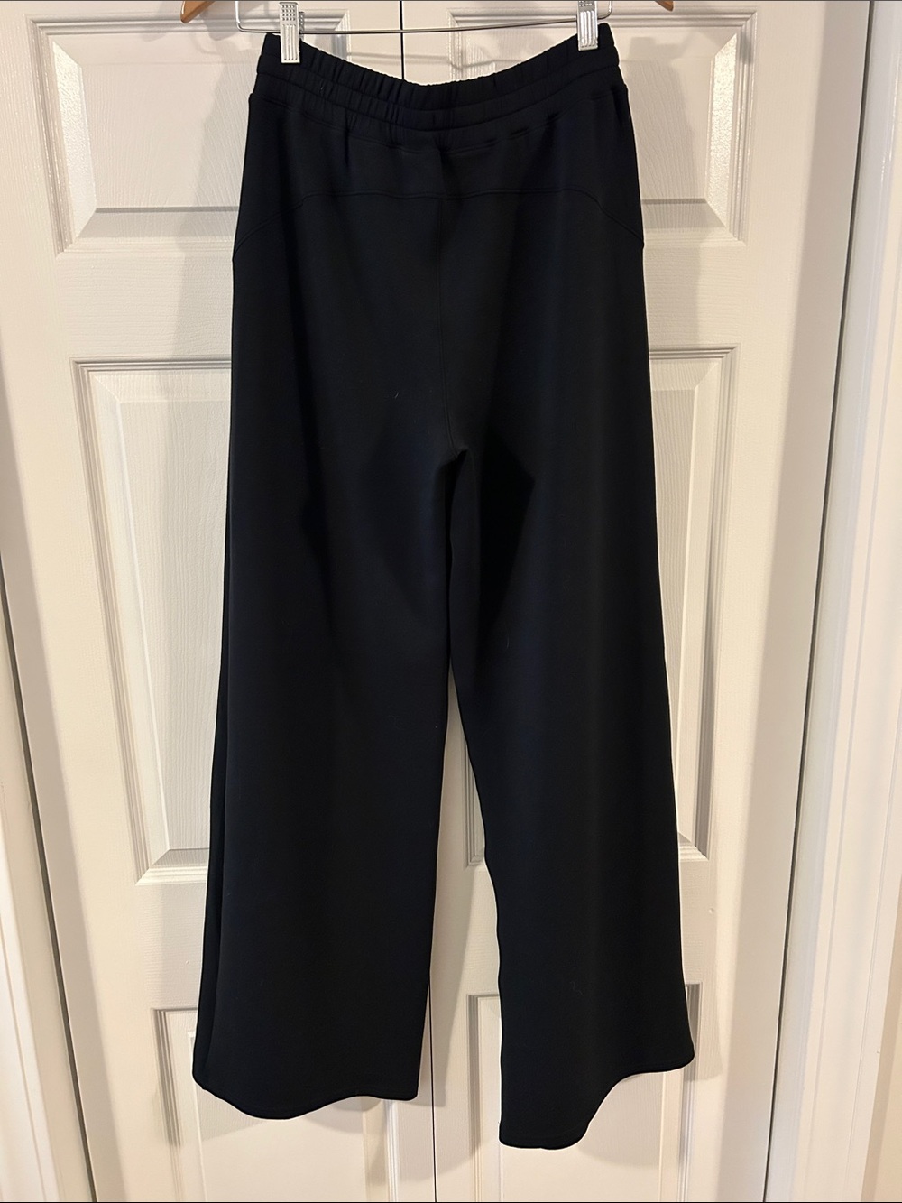 SPANX Black Wide-Leg Drawstring Lounge Pants in Medium Tall - Picture 11 of 12